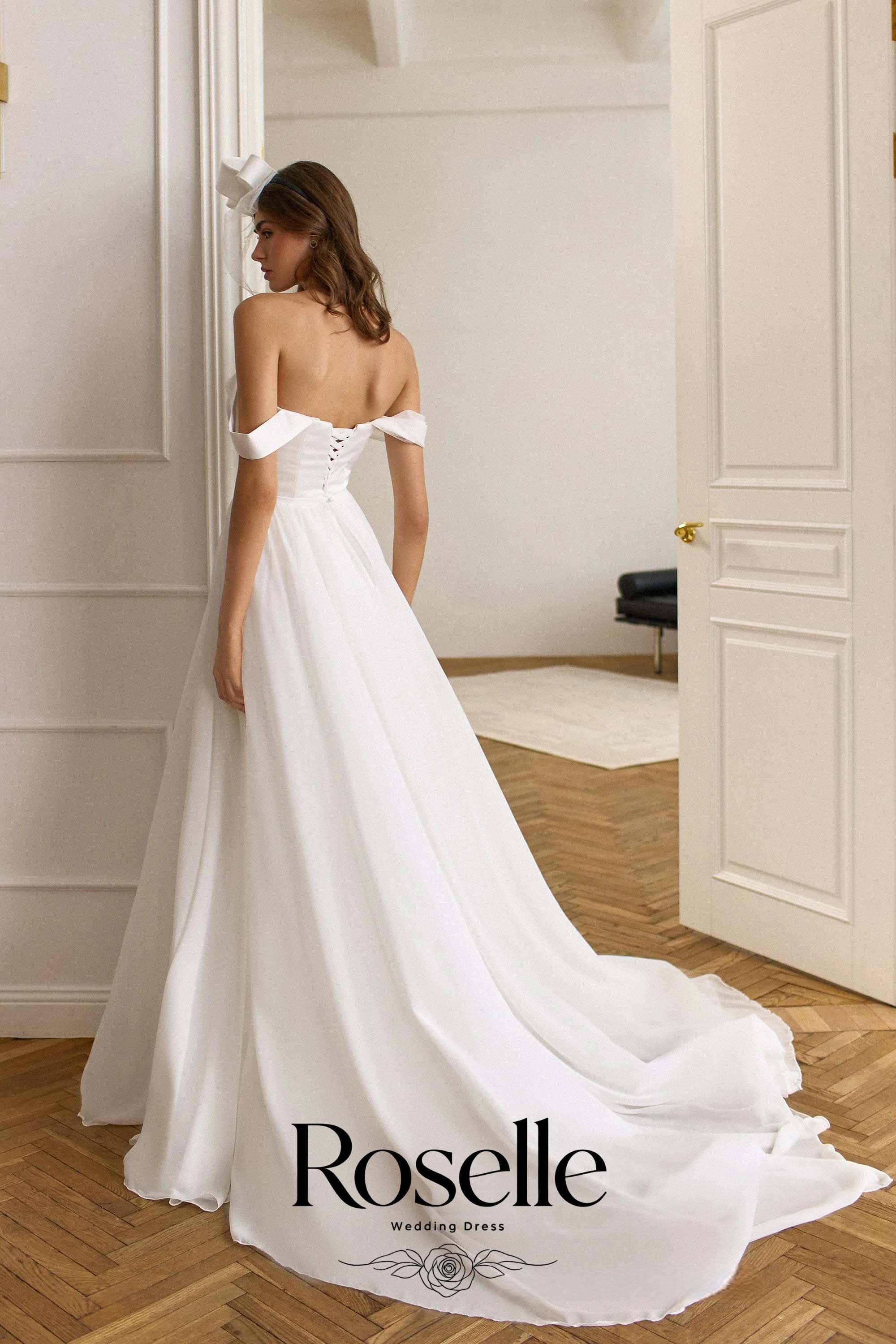 ROSELLE V-Neck A-Line Elegant  - đánh giá và giá Wedding Qw
